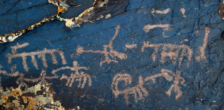 Petroglyphs of Tospaly (early Bronze Age - Middle Ages)