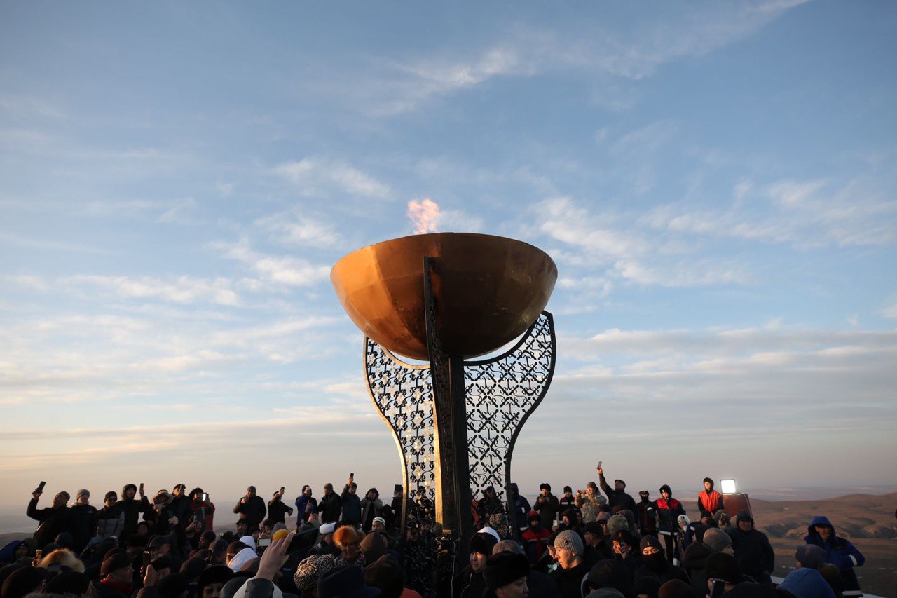 Амал 2024: традиционный огонь единства зажгли в Мангистау