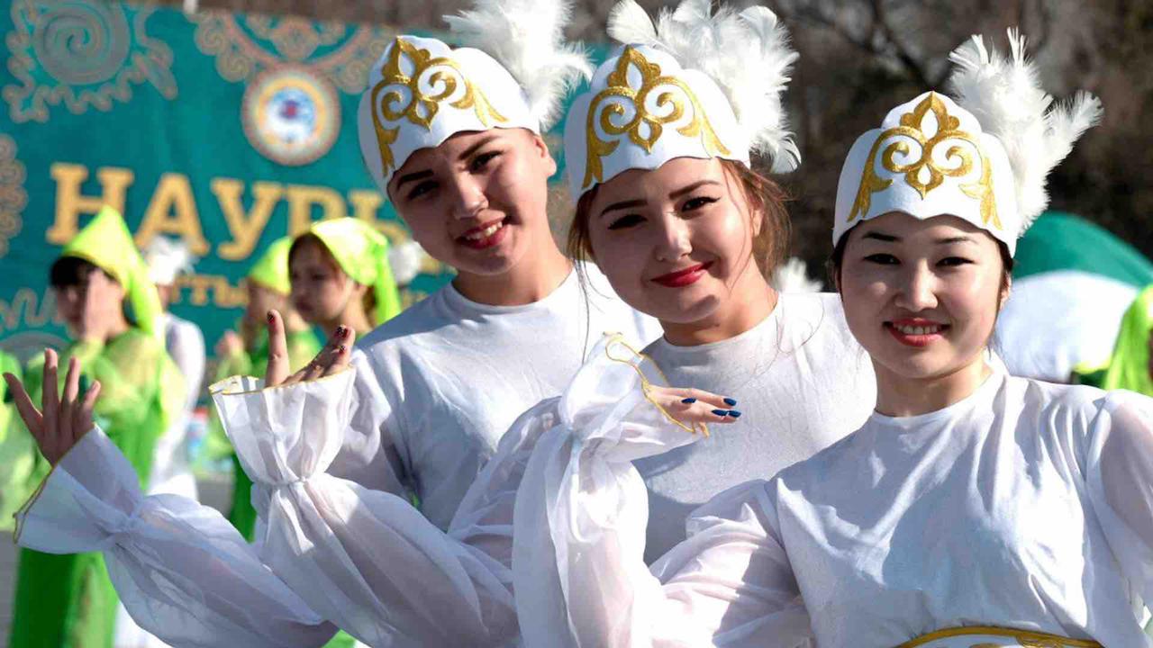 Политолог Эдуард Полетаев  поделился взглядом относительно нового формата весеннего праздника