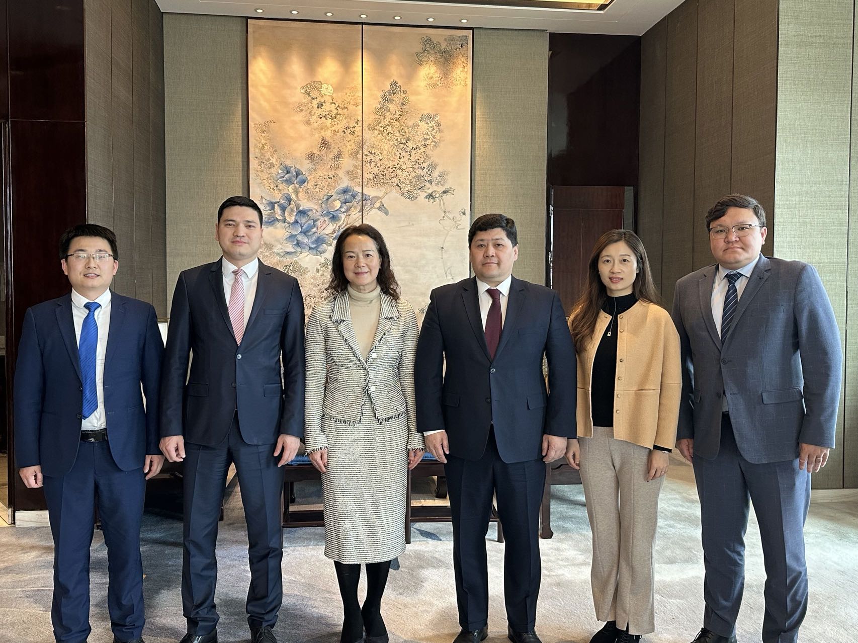 Региональное сотрудничество между Казахстаном и Китаем: возможности развития всесторонних партнерских отношений