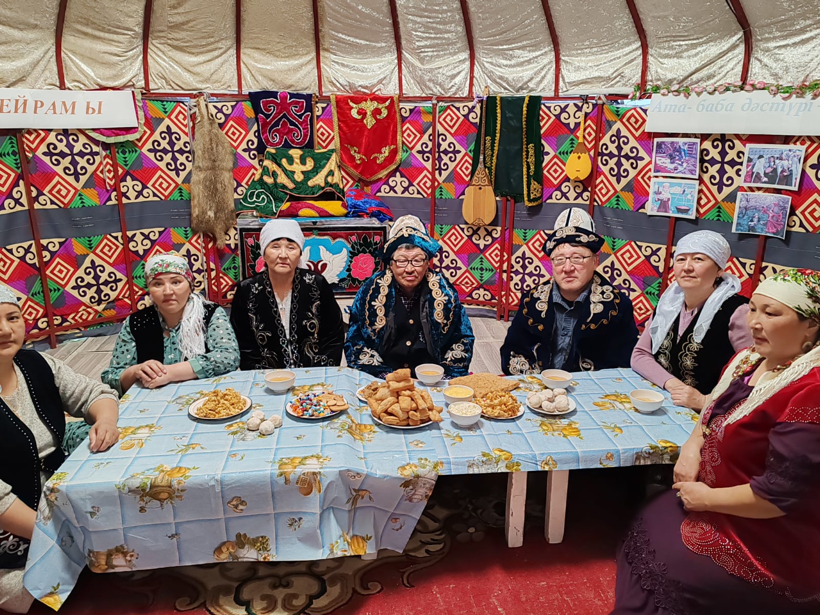 21 наурыз  -   Бүгін Ынтымақ  күні Наурыз той тілегі