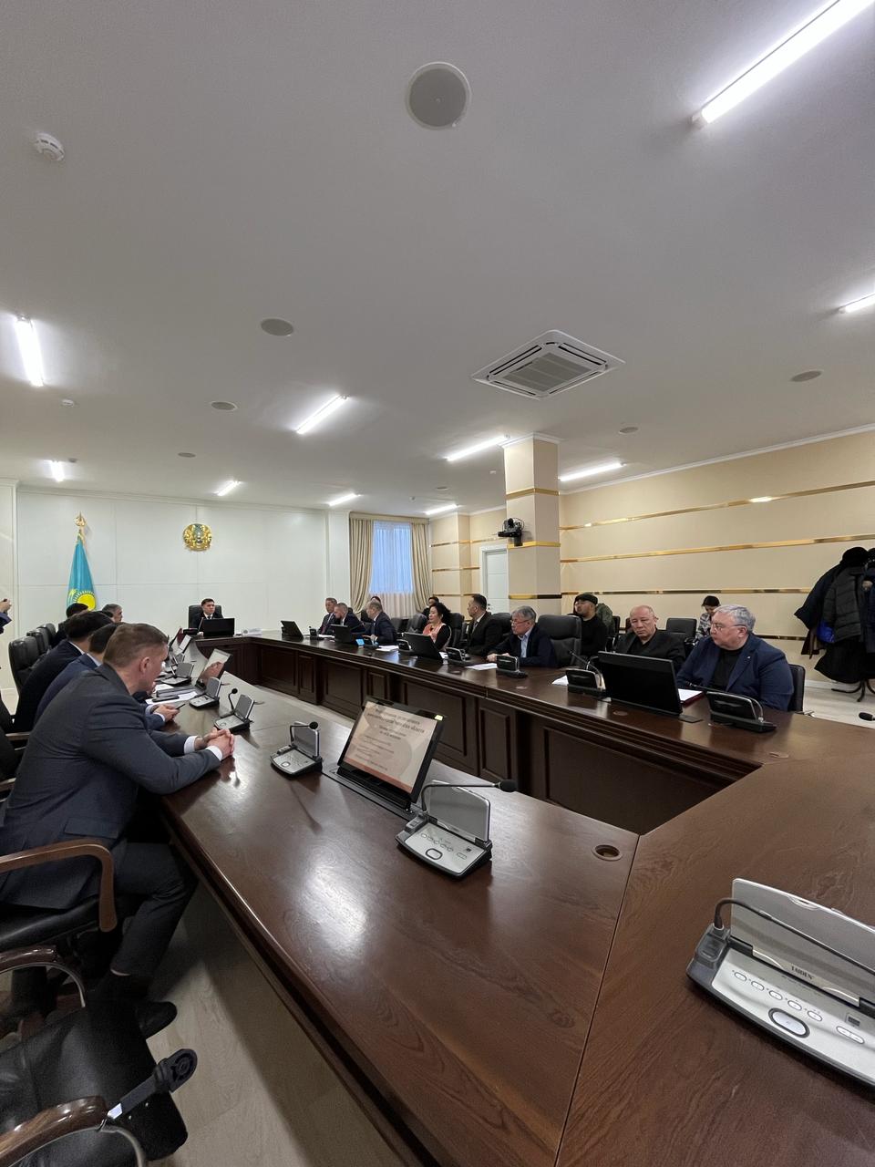 В маслихате Павлодарской области прошло заседание постоянной комиссии по вопросам молодежи