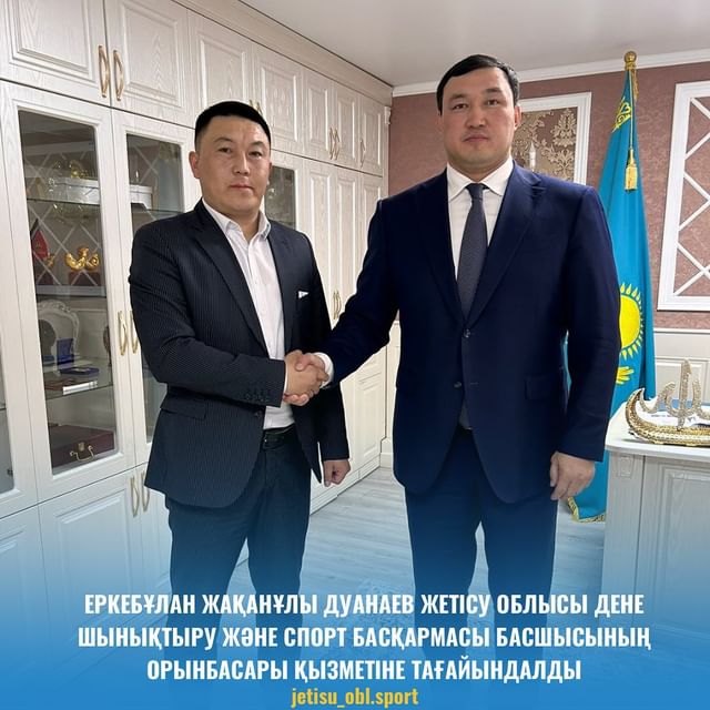 Порно спермы анальный групповуха HD