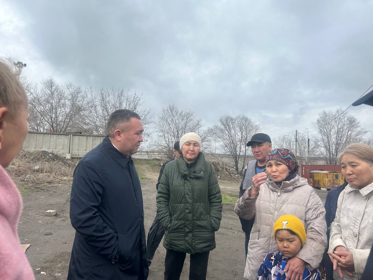 Қала әкімі Лесопильная көшесінің тұрғындарымен кездесті