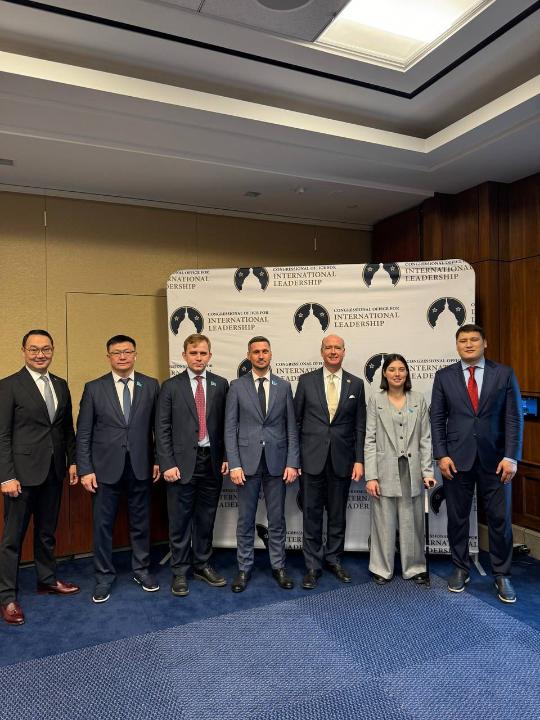 Members of Kazakh Parliament Share their Experience with Colleagues From the United States