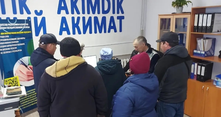 Комиссия по ликвидации ЧС и оценке ущерба принимает заявления от атбасарцев
