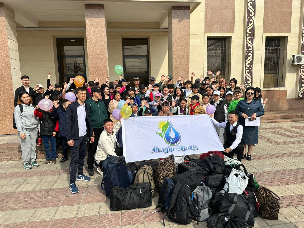 Ақтөбе облысында су тасқынынан зардап шеккен 250 бала сауықтыру лагерлеріне демалуға жіберілді