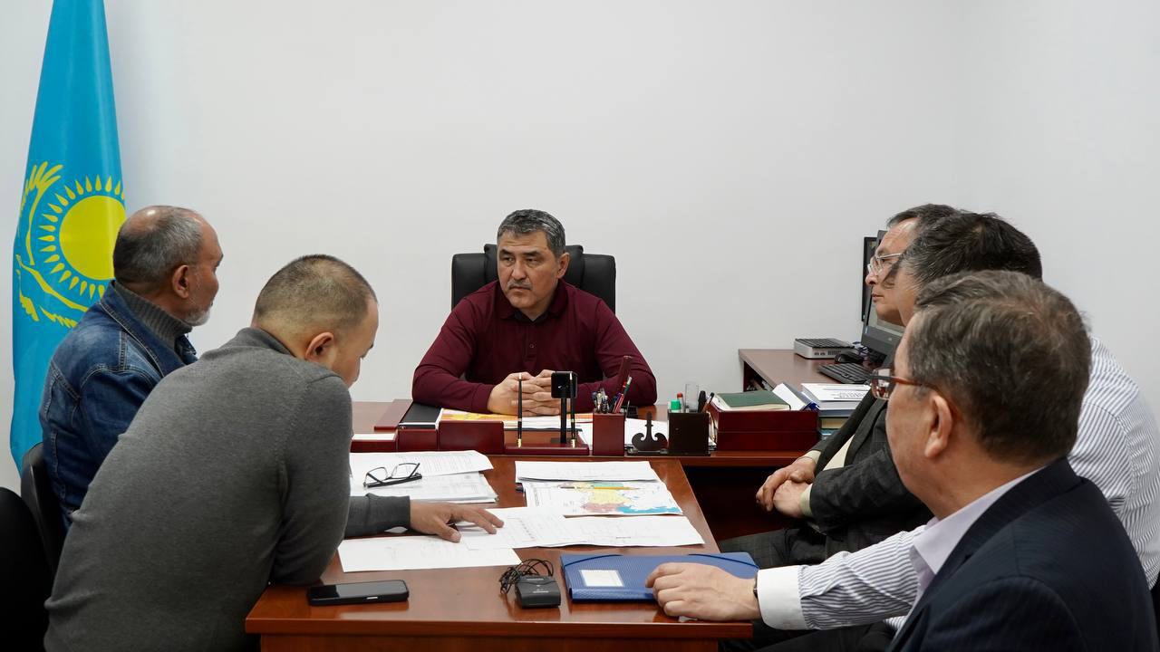 МИНИСТР НУРЖАН НУРЖИГИТОВ ПРОВЕЛ СОВЕЩАНИЕ ПО ПРИЕМУ И БЕЗОПАСНОМУ ПРОПУСКУ ПАВОДКОВЫХ ВОД В ЗАПАДНО-КАЗАХСТАНСКОЙ ОБЛАСТИ