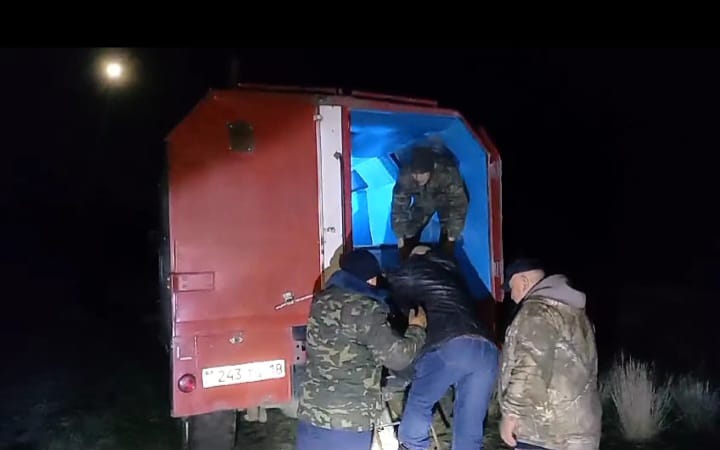 Абай облысының Ақсуат ауданында 2 ер адам құтқарылды