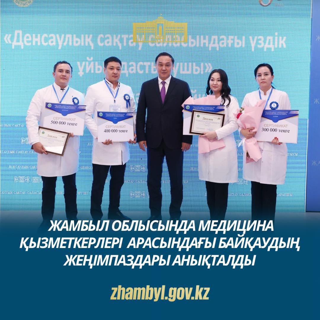 Шашты жапон әйелдері порно фильмдерді көреді