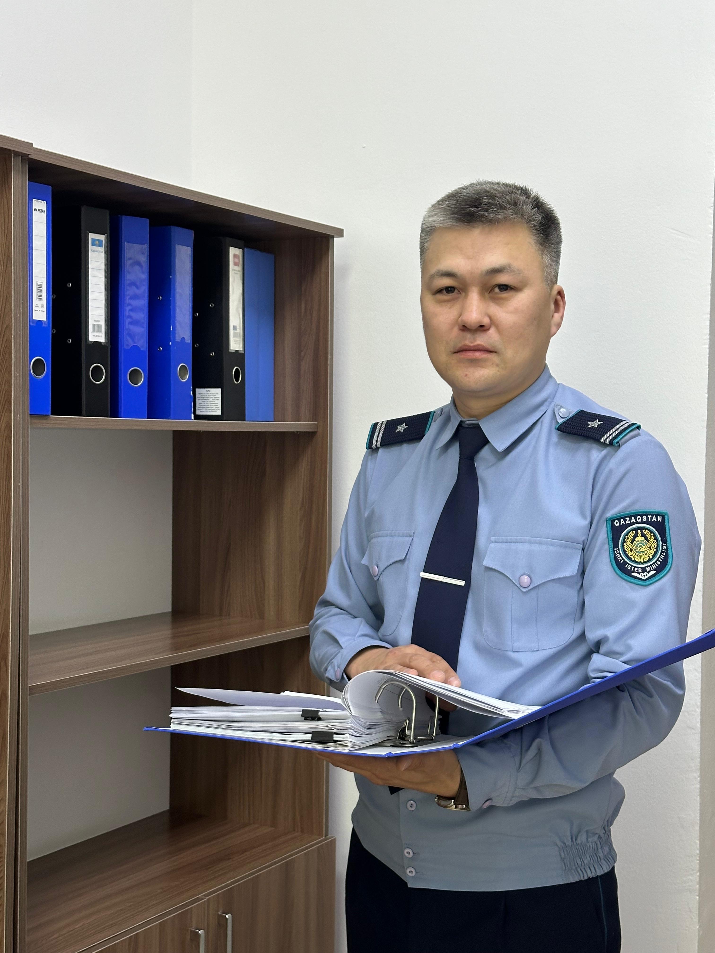 Былғары және үлбір порно әлемі