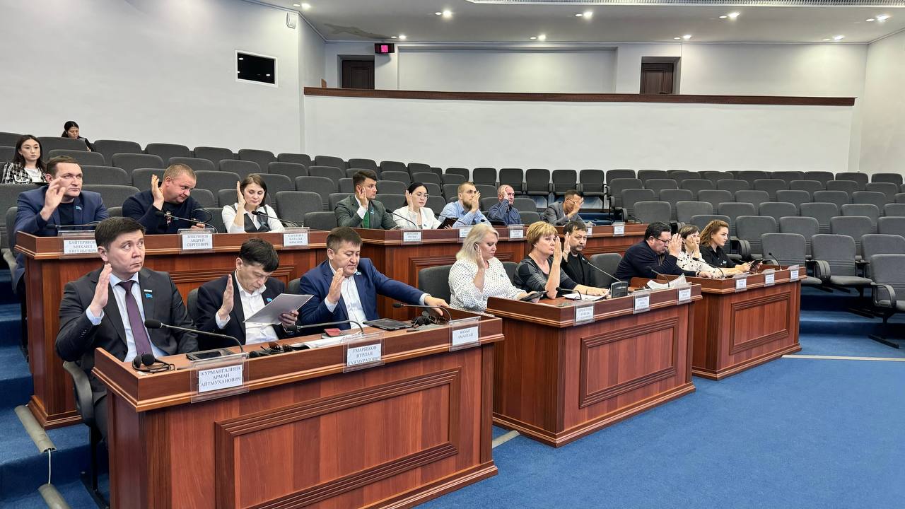 На внеочередной сессии маслихата был рассмотрен вопрос о внесении изменений в бюджет города Усть-Каменогорска на 2024-2026 годы.