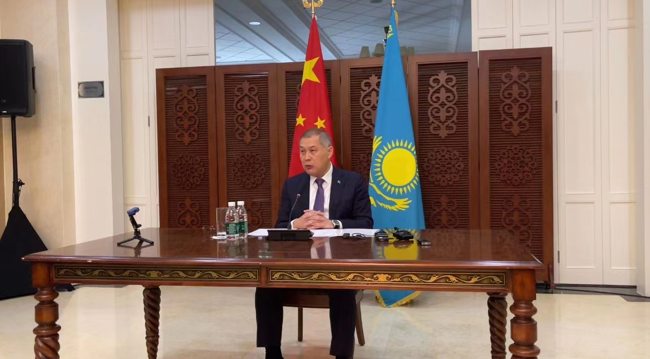 Китайские СМИ ознакомлены с содержанием политических и экономических реформ в Казахстане