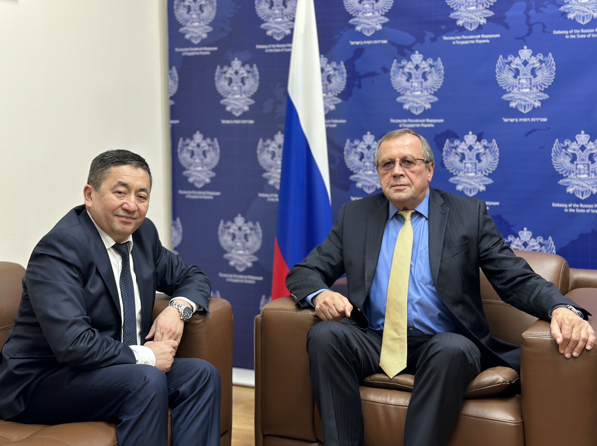 Посол Казахстана посетил Посольство России в Израиле