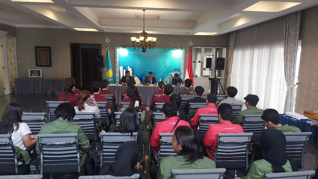 Student Exchanges – the «Golden Bridge» of the Future of Kazakhstan and Indonesia