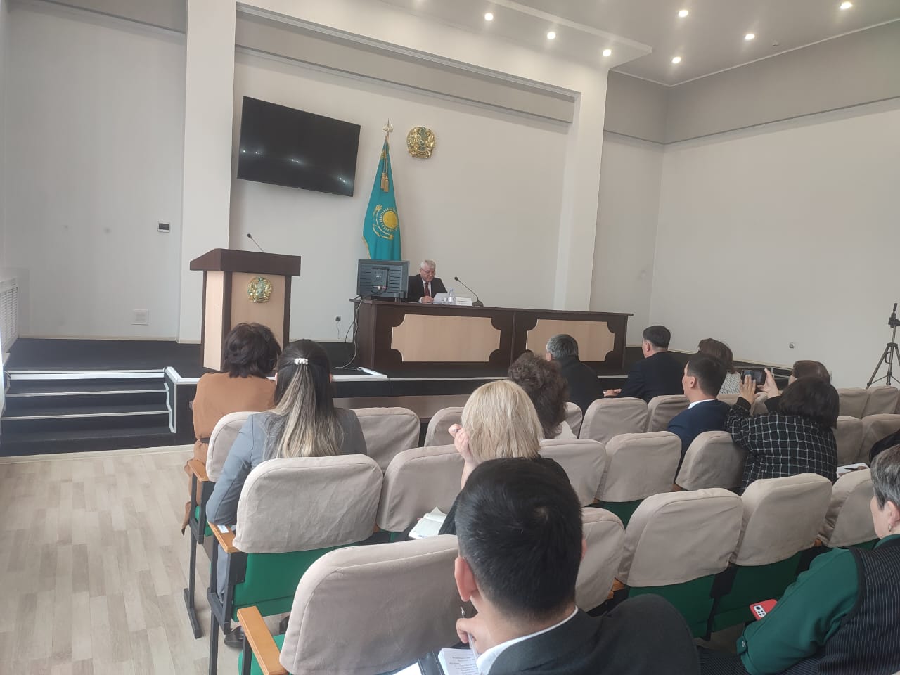 24 апреля 2024 года состоялось очередное заседание Шемонаихинского  районного акимата