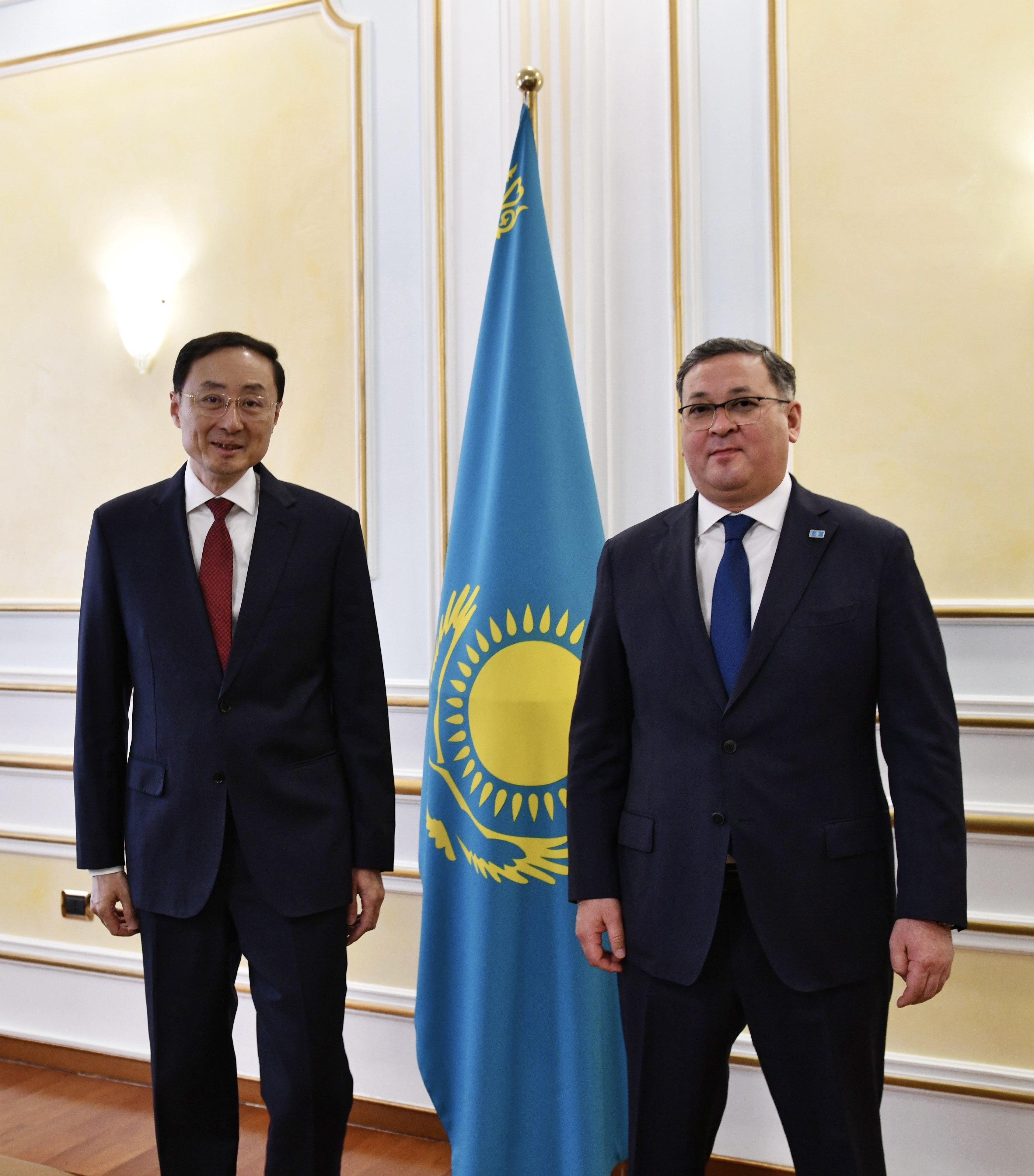 Kazakh Foreign Minister Met With the Deputy Minister of Foreign Affairs of China