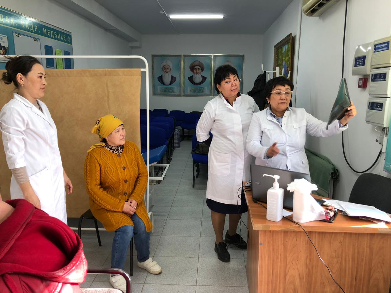 Мүгедектікті анықтау, мемлекеттік қызмет көрсету бойынша Шалқар  ауданында көшпелі отырыста.