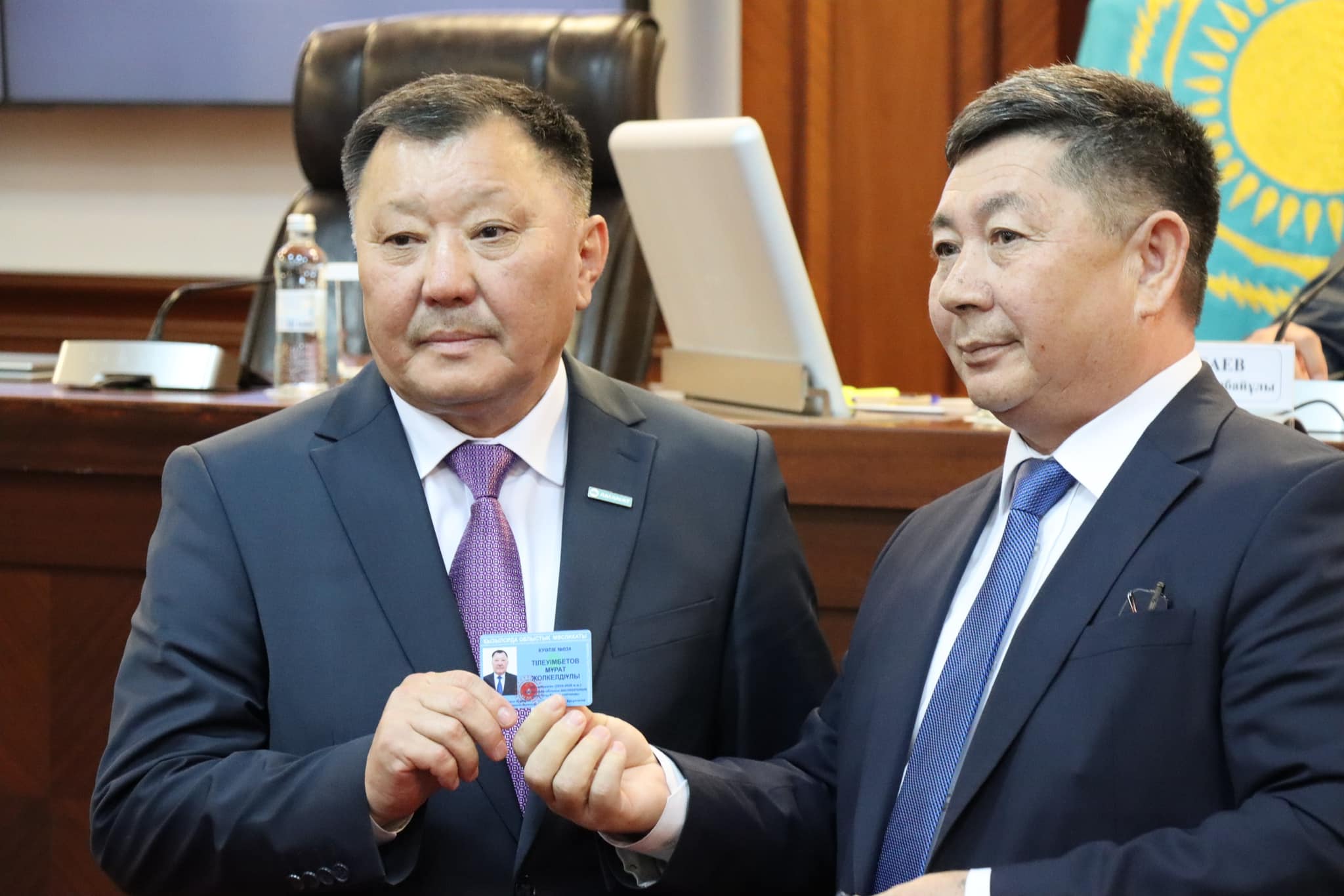 Жоғары сапалы порно аналар желіде сорып алады