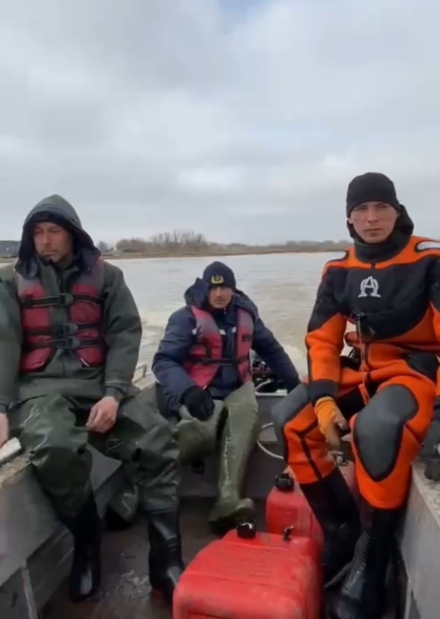 Ақмолалық құтқарушылар 18 жылқыны құтқарды
