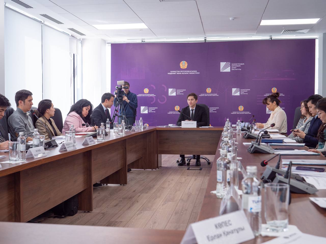 Астанада «Қазақстан жастары – 2024» ұлттық баяндамасы талқыланды