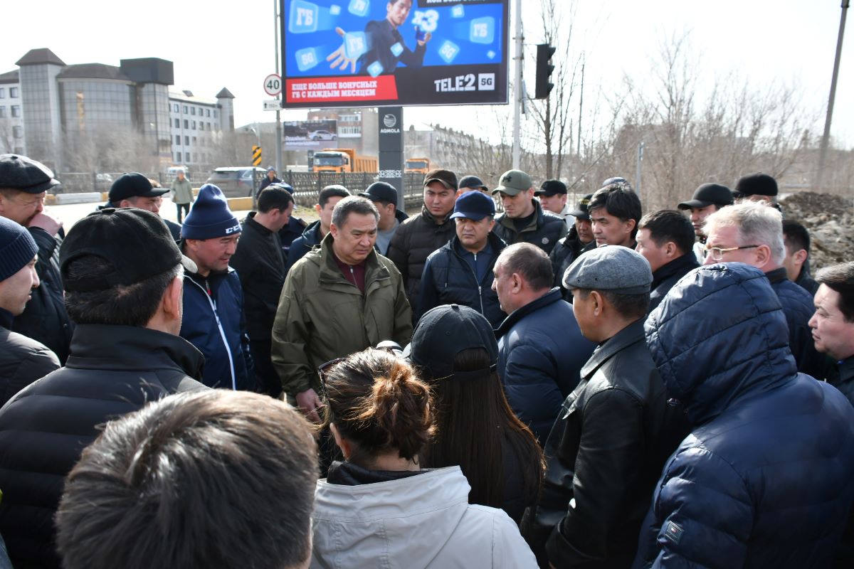 На призыв акима области о помощи в борьбе с паводками  откликнулись представители бизнеса