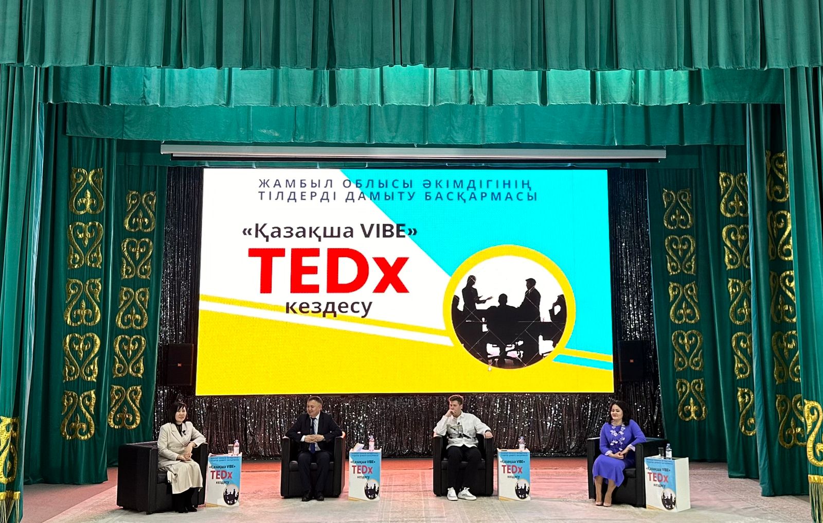 Әкесі қызымен жыныстық қатынасқа түскен порно видео