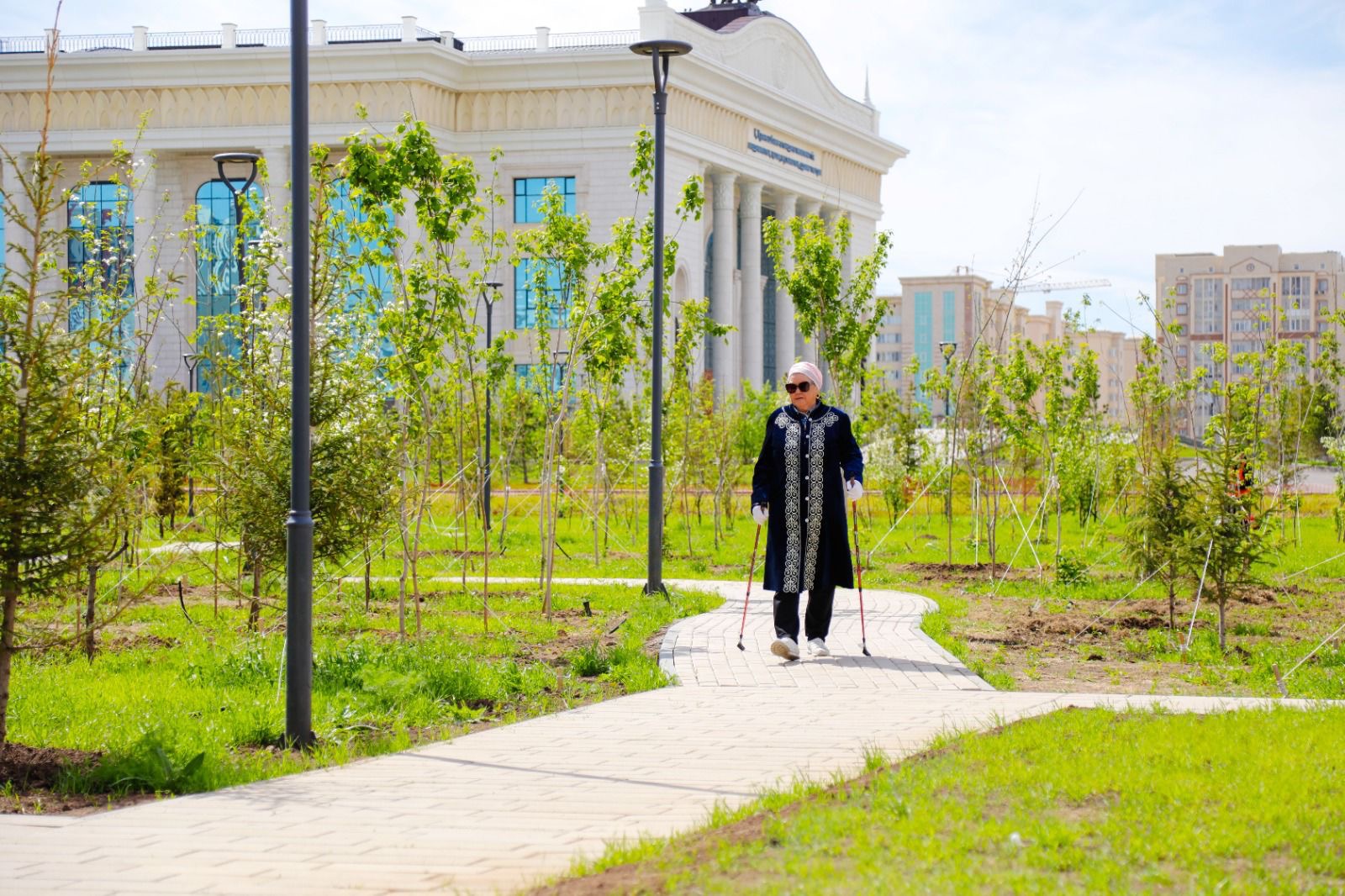 170 общественных пространств и дворов благоустроят в Астане