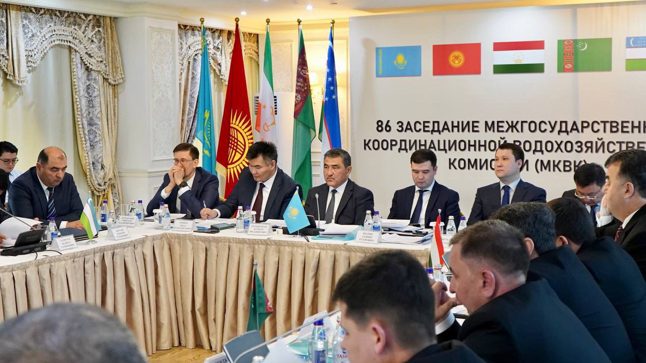 922 млн кубометров воды получит Казахстан из Узбекистана по каналу «Достык» в поливной период 2024 года