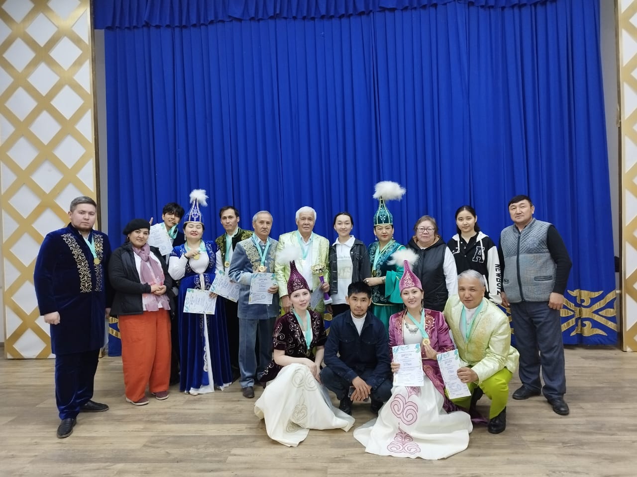 Ассамблея "Алмагүл" в честь Дня Победы