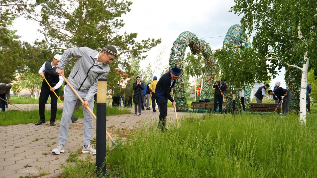 Джина Караноның жалаңаш суреттері
