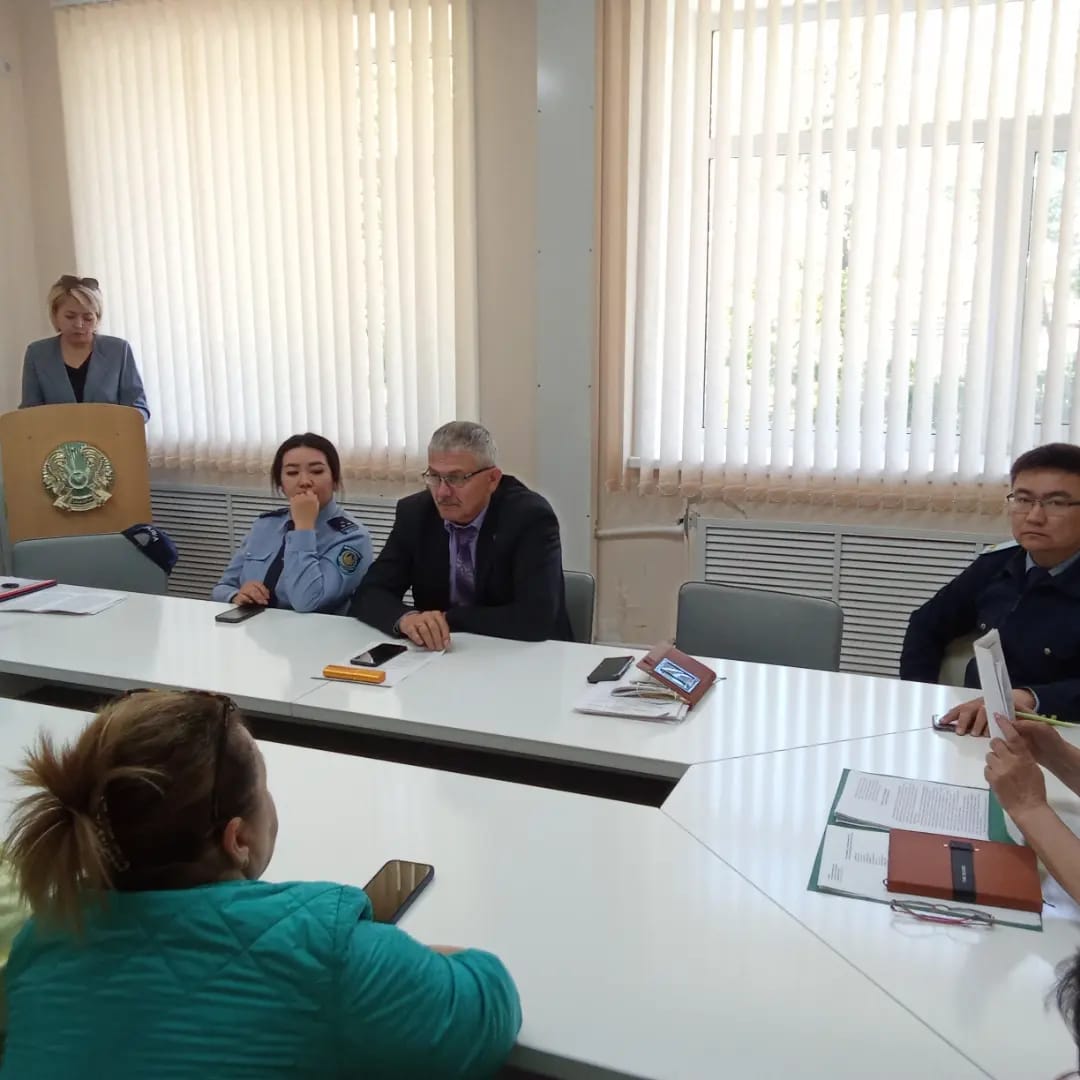 Заседание комиссии по делам несовершеннолетних и защите их прав при акимате Карабалыкского района