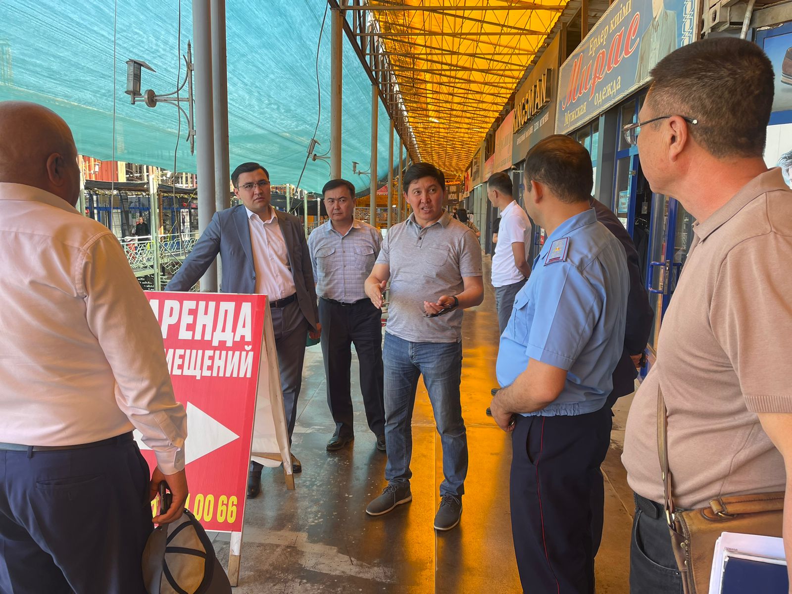 Сауда комитетінің төрағасы Түркістан облысы жаңғыртылған базарлардың жұмыстарымен танысты