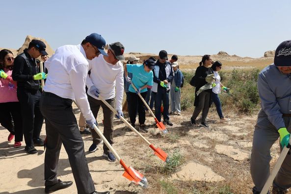«ТАЗА ҚАЗАҚСТАН»: САУРАН ҚАЛАШЫҒЫНА ТАЗАЛЫҚ ЖҰМЫСТАРЫ ЖҮРГІЗІЛДІ