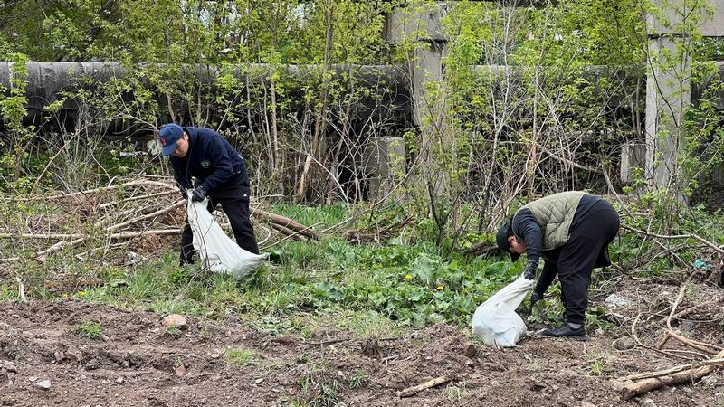 Қарағандыда Бұқпа өзенінің жағасы қоқыстан тазартылды