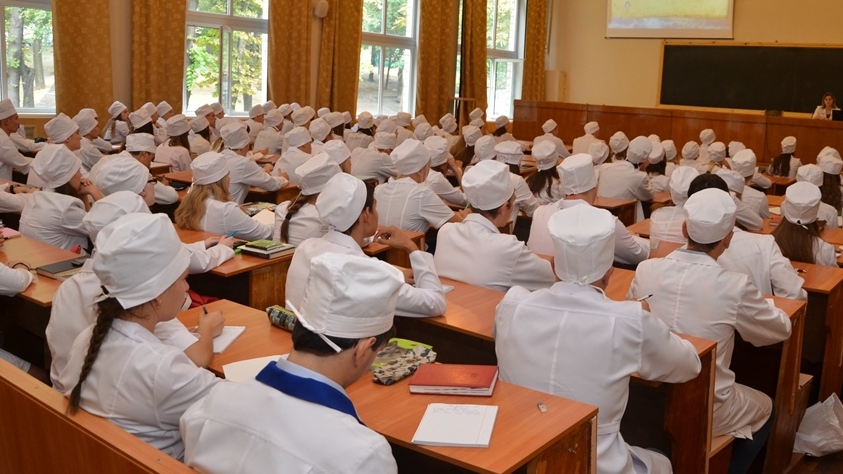 В колледжах Карагандинской области впервые разместят госзаказ на 700 мест на подготовку медкадров   