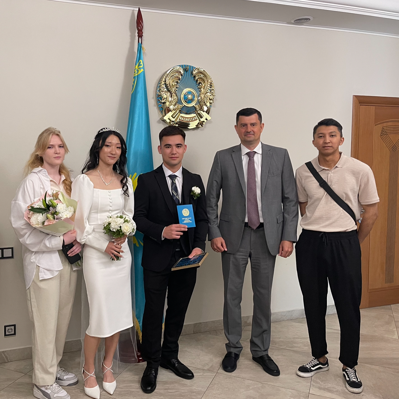 Ани Лорак жай ғана пизда