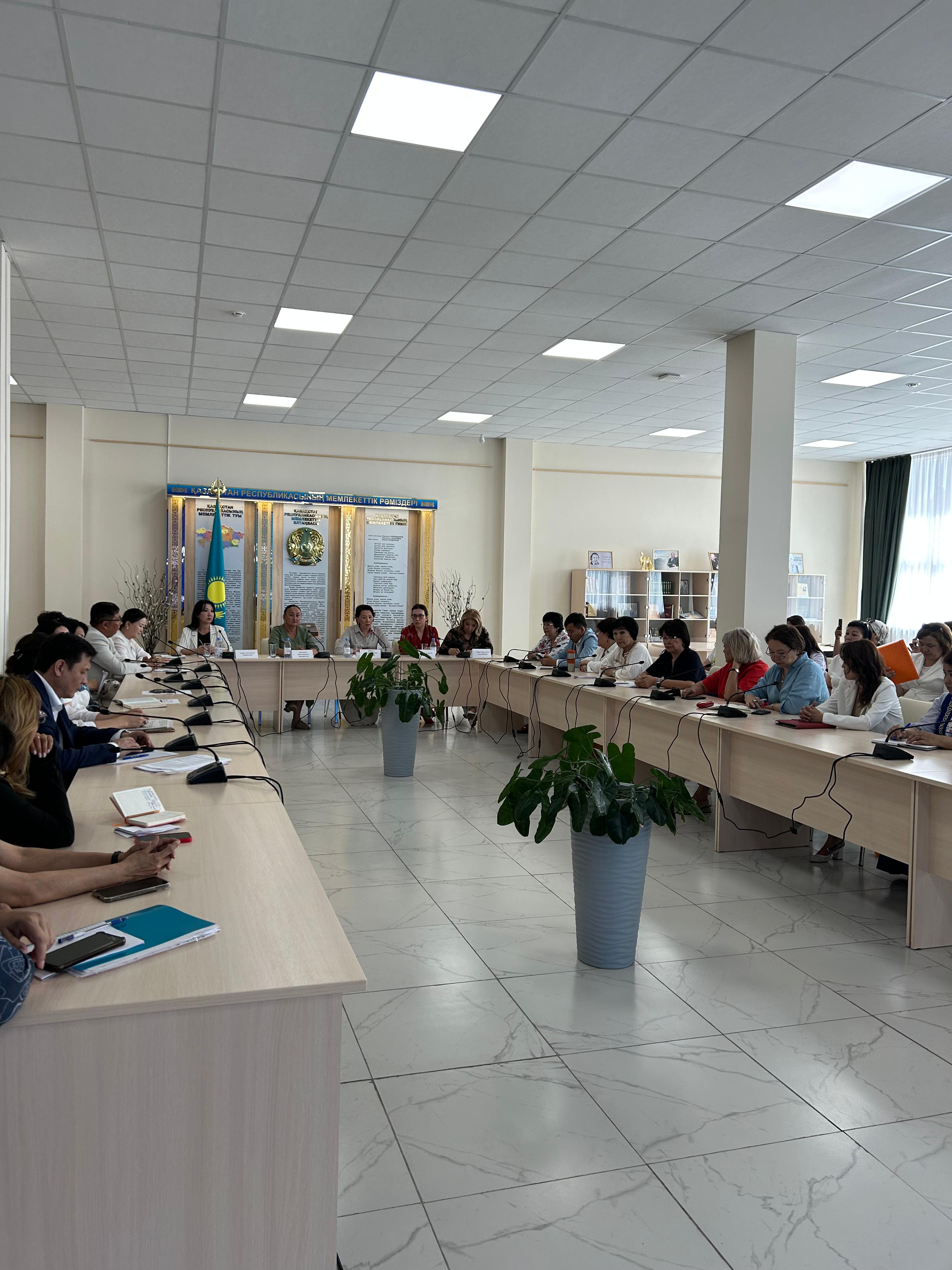 Круглый стол на тему «Ранняя беременность и репродуктивное здоровье» провели в Актау