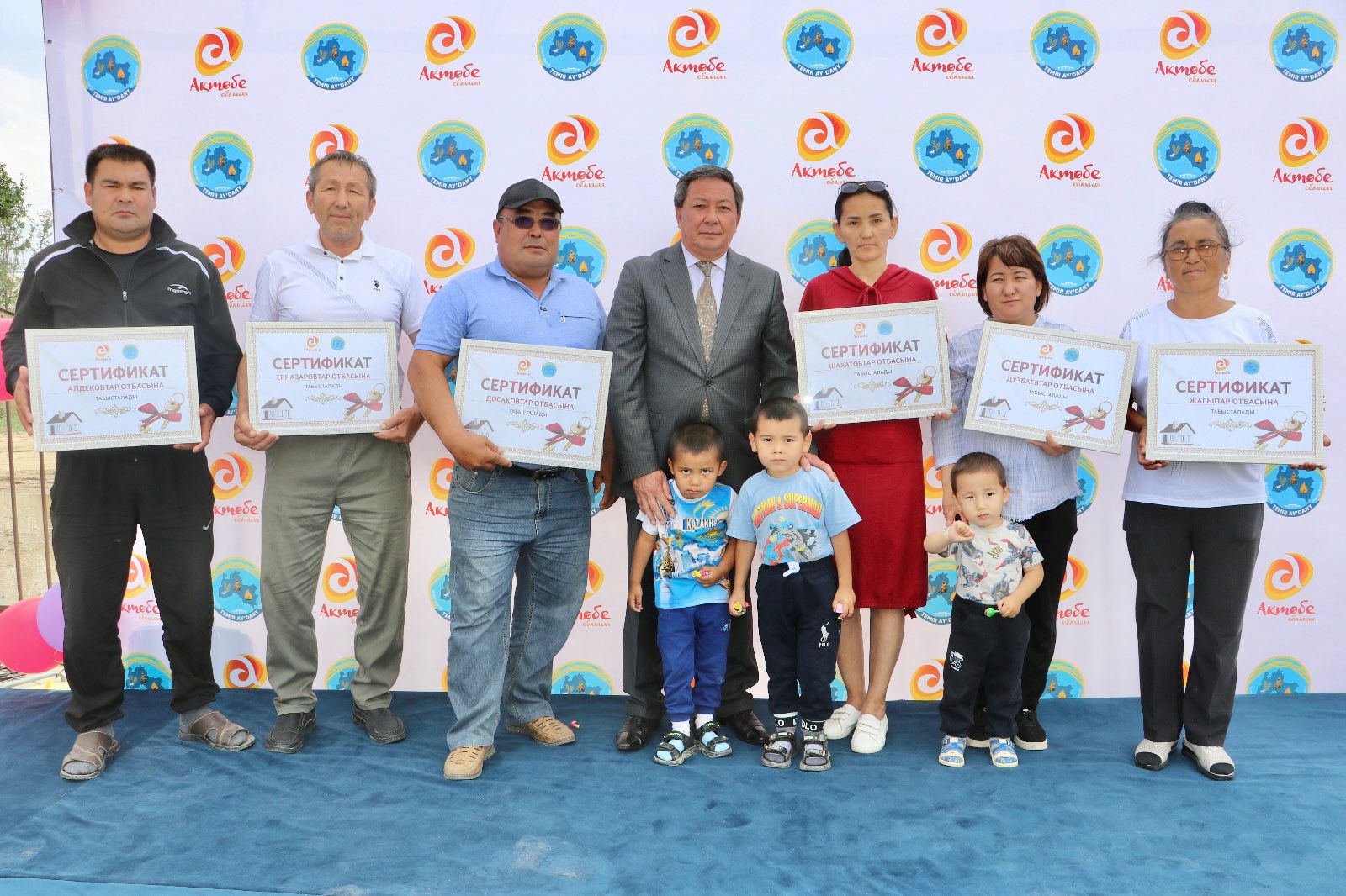 17 семей, пострадавших от паводка в Темирском районе, обеспечили жильем