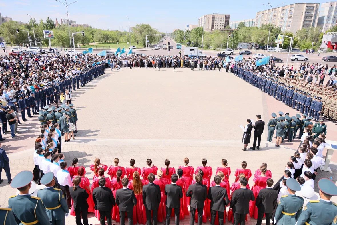 Түнгі өзбек әйелдері