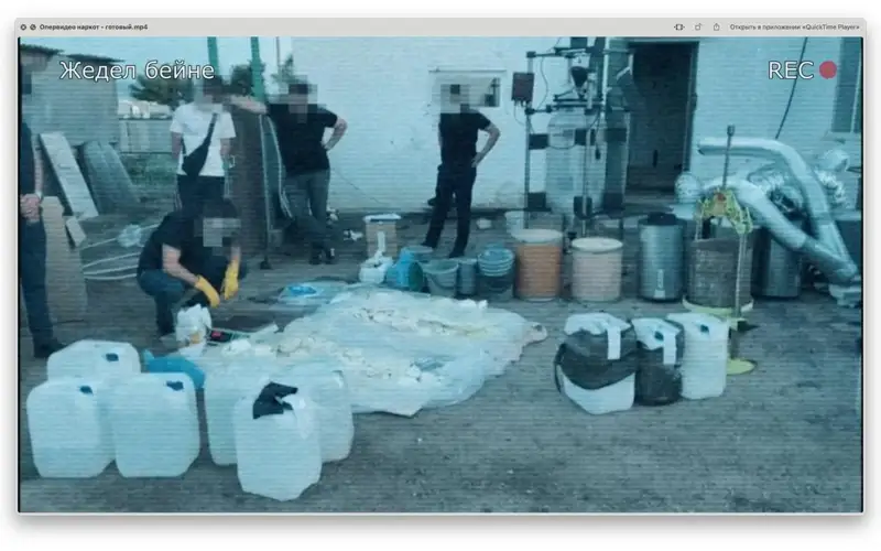 Порно дәретхана щеткасы Ана мен бала арасындағы шынайы секс