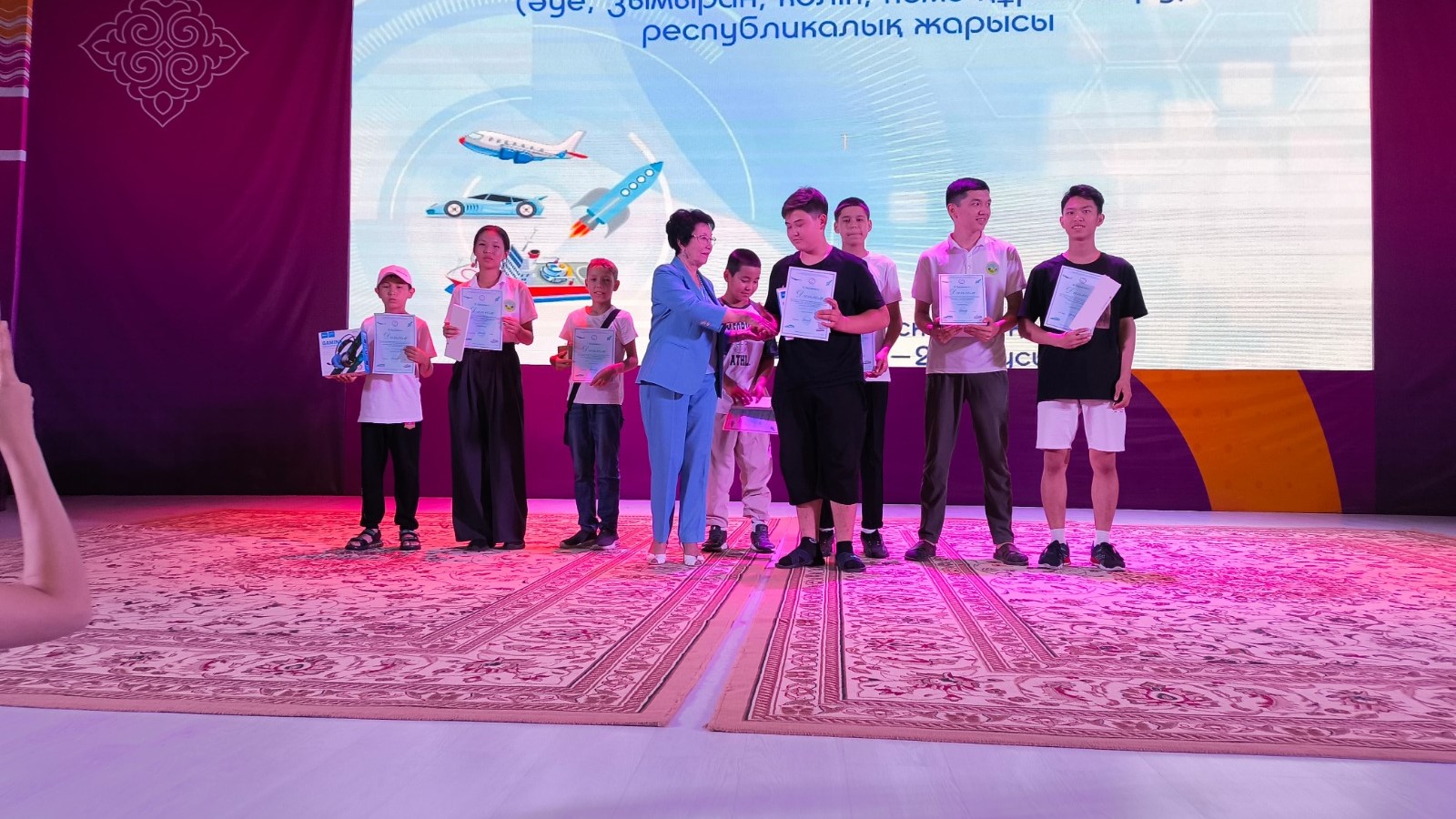 Новое поколение юных техников прославляет Аршалынский район