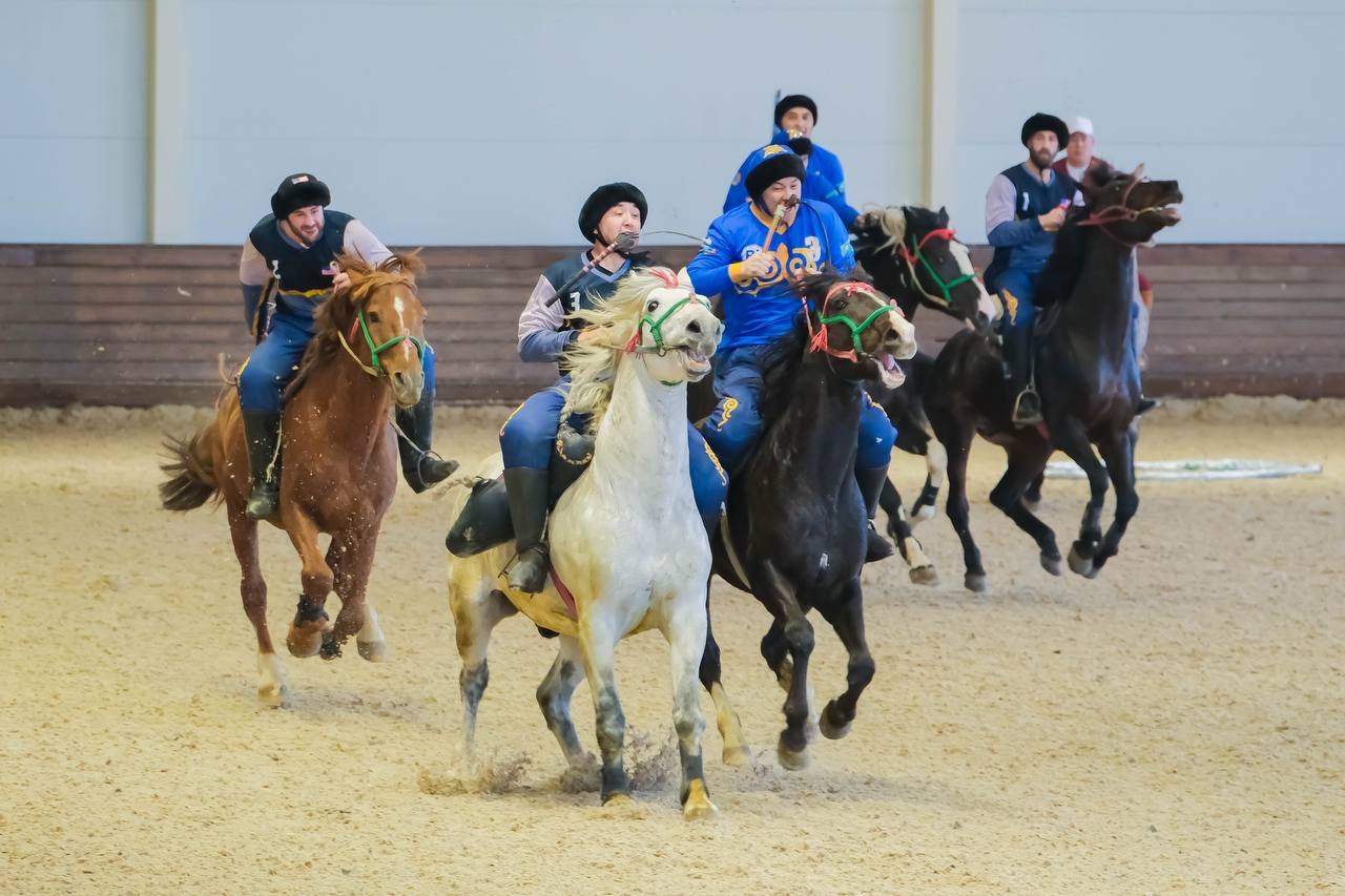 Состязания по командному кокпару проведут в Астане