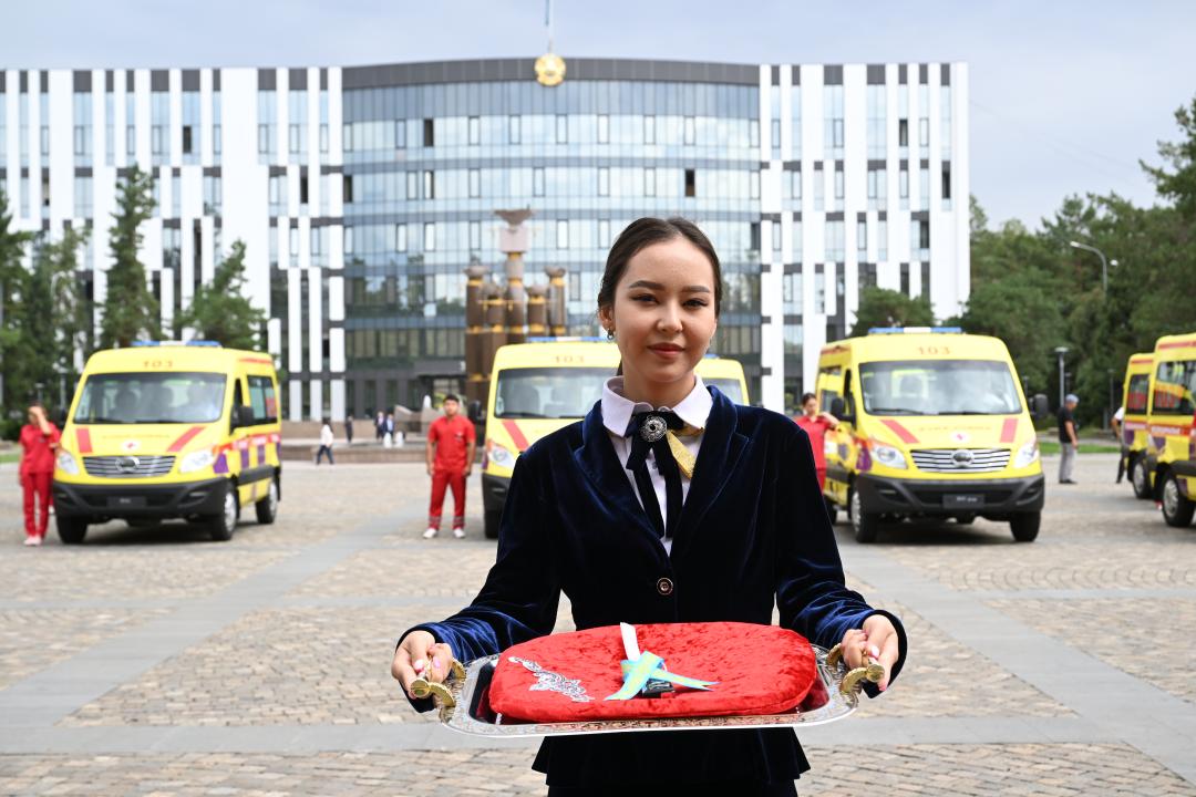 Девушка с ключом