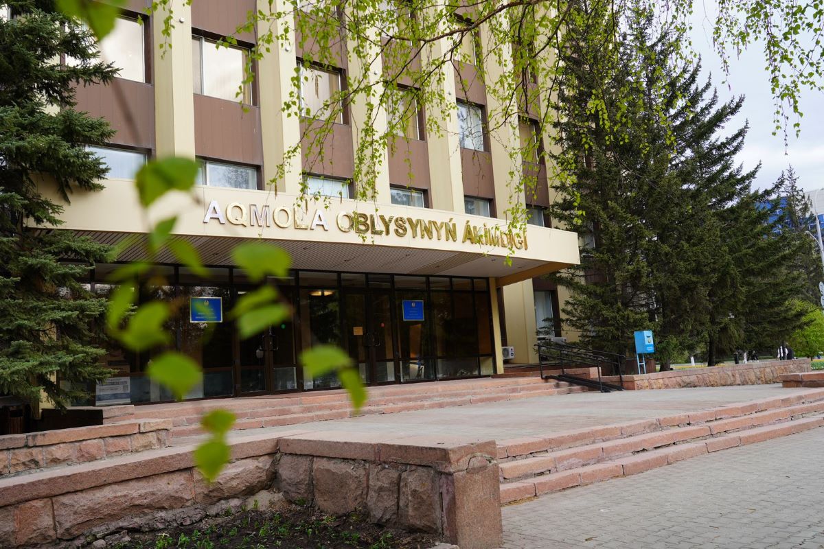 Акиму Жаркаинского района объявили строгий выговор