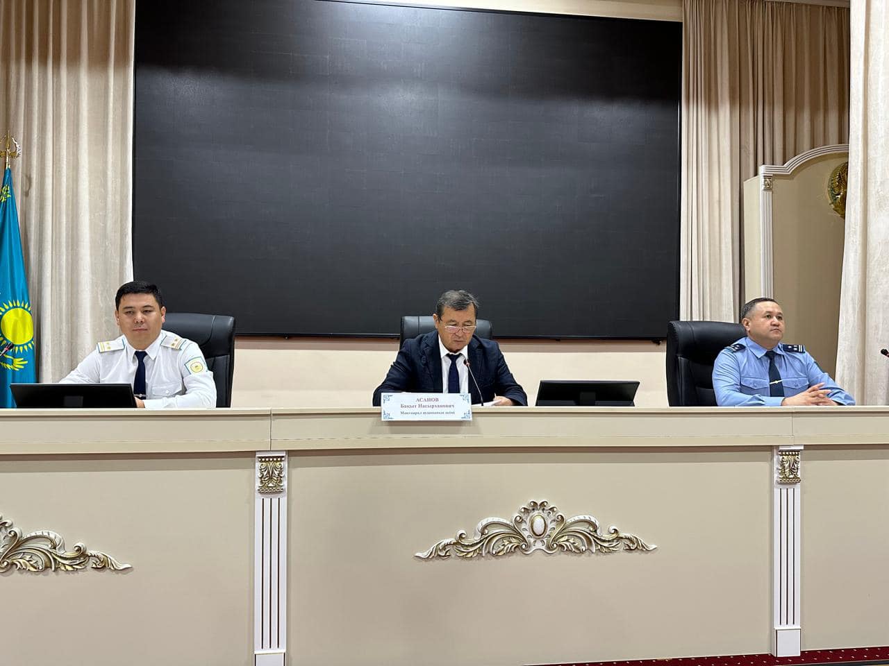 Помещиктің ауылдағы қыздарды сиқыған видеосы Аудармасы бар Жұлдызды соғыстар порносын көріңіз