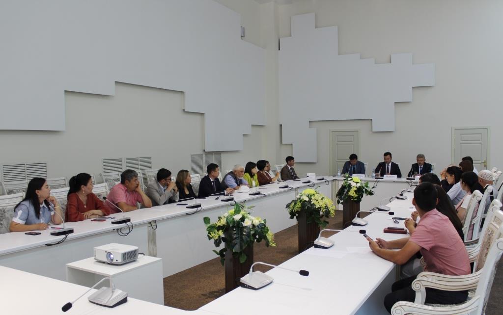 Халықаралық «Қазақ тілі» қоғамдық бірлестігінің өкілдерімен кездесу өтті
