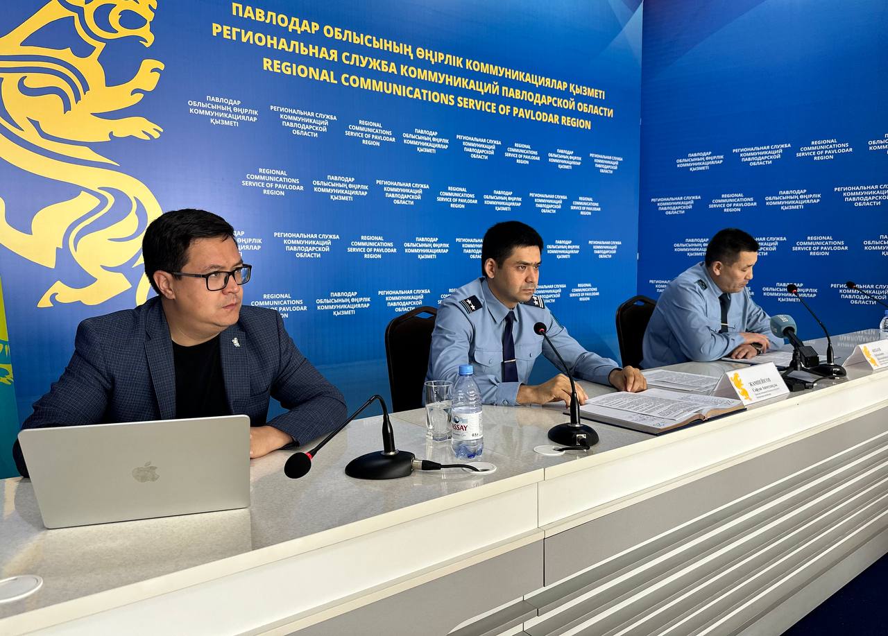 Арық жопа порно фото Менің алғашқы ммф сексім