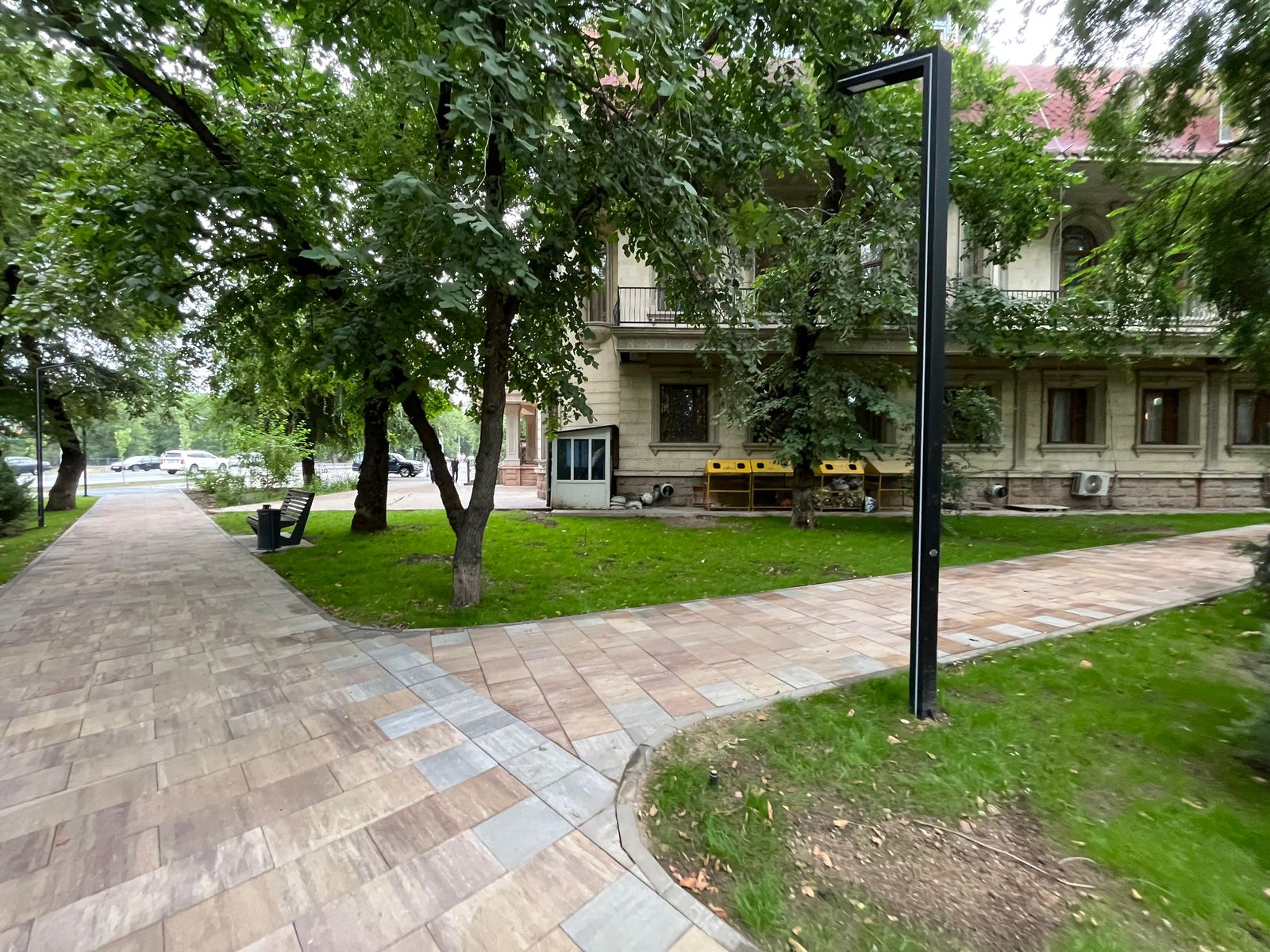 ИТОГИ ГОДА: создание комфортной городской среды, реализация акции «Таза Қазақстан», успешных проектов по благоустройству дворов