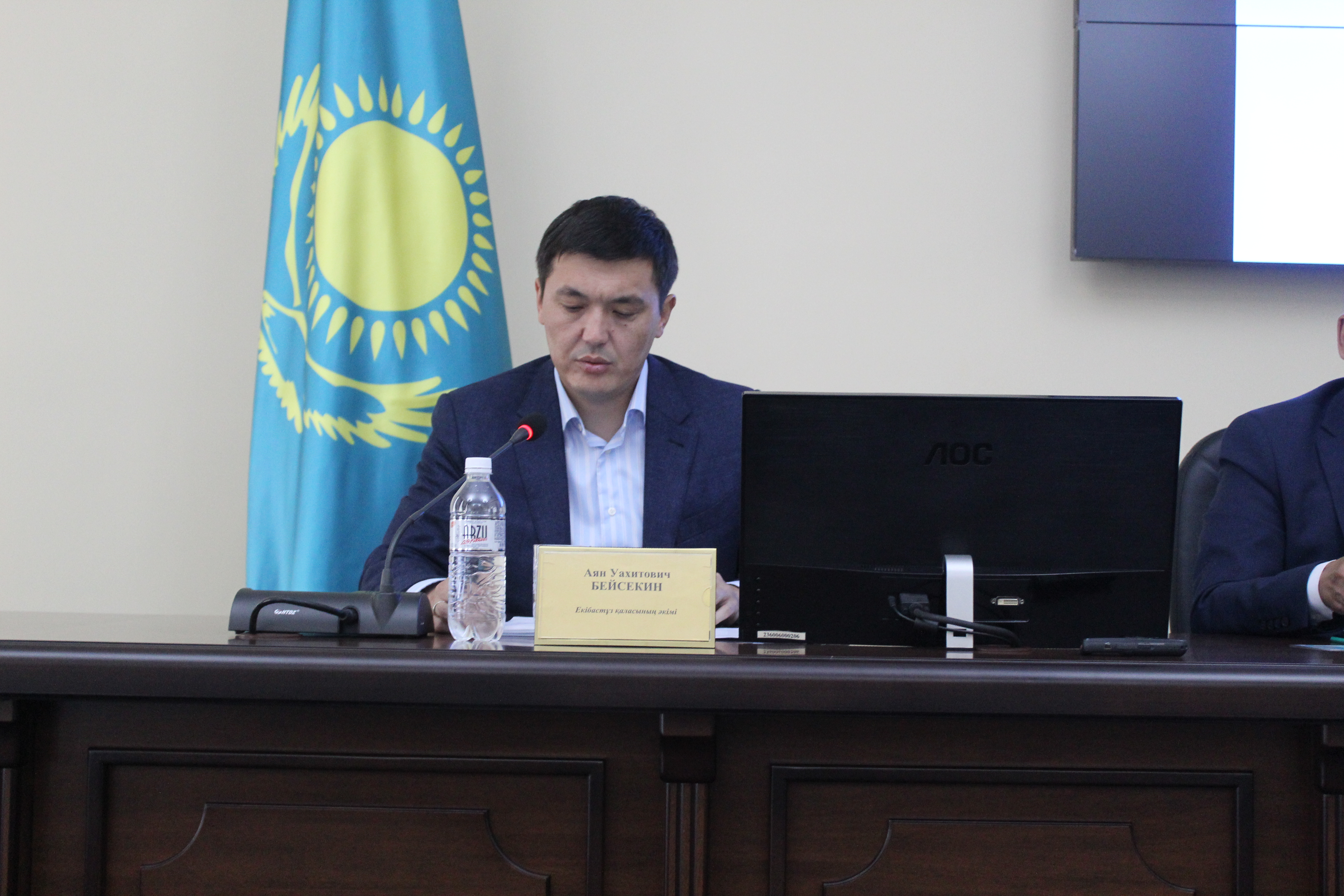 Екібастұз әкімі халықпен кездесулер кестесін жариялады